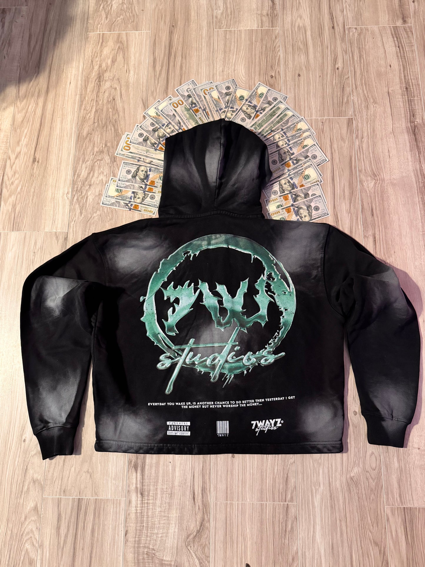 Sun dried Green skull set